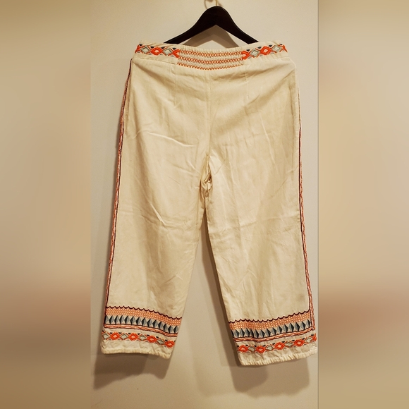 ANTHROPOLOGIE WOMEN'S CREAM ISLANDER EMBROIDERY STRAIGHT LEG CROP, SIZE 6. - Picture 6 of 10